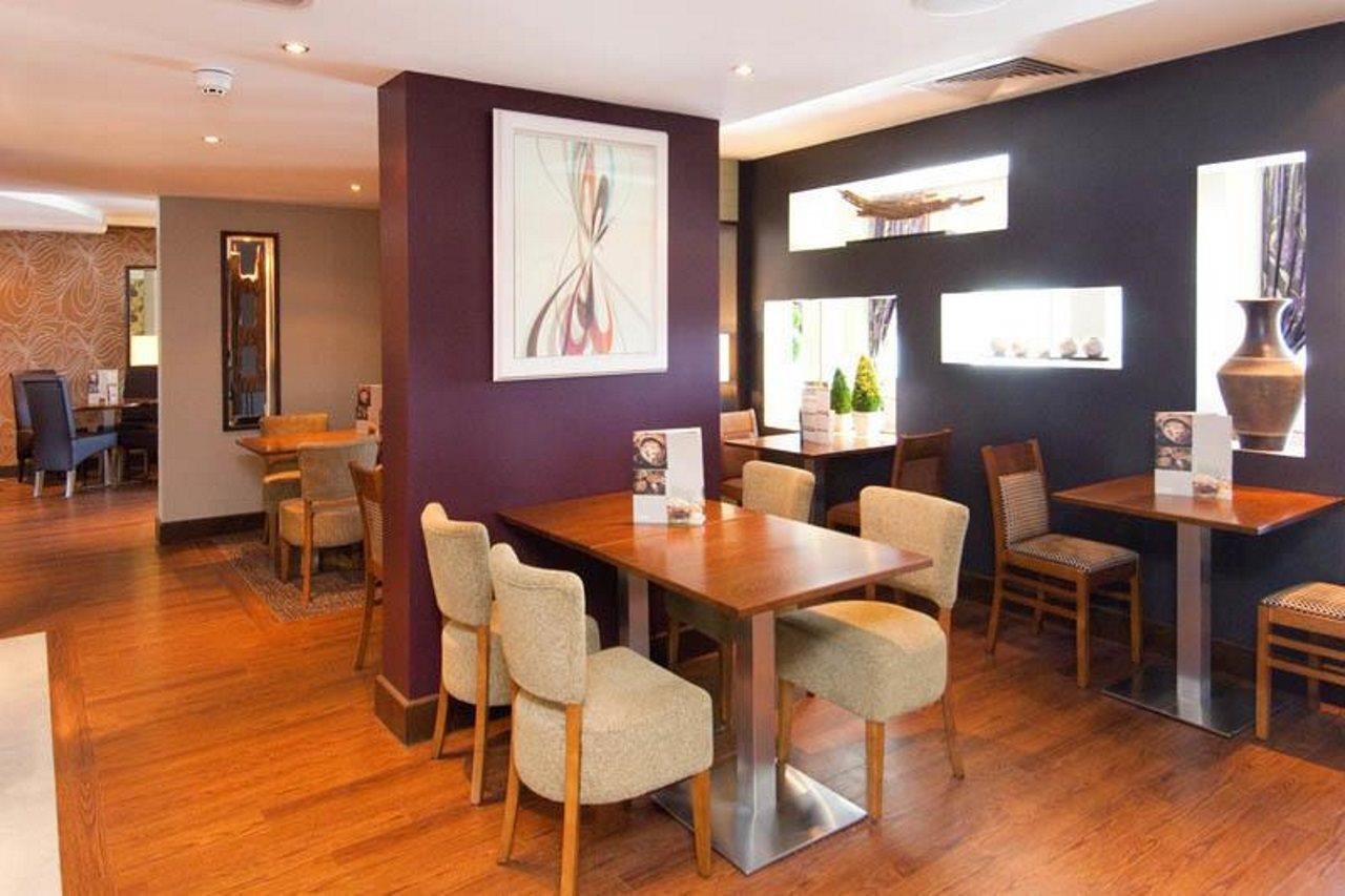 Premier Inn London Gatwick Airport - Manor Royal Crawley  Luaran gambar
