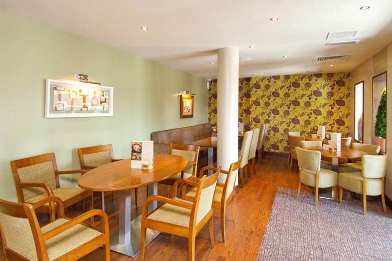 Premier Inn London Gatwick Airport - Manor Royal Crawley  Luaran gambar